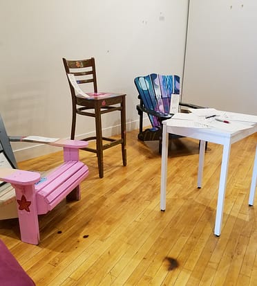 Chairs that are easy to get out of outlet