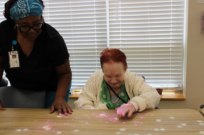 In2l Program Care Resources: Digital Tools Help Seniors Manage Health - Lowell's ...
